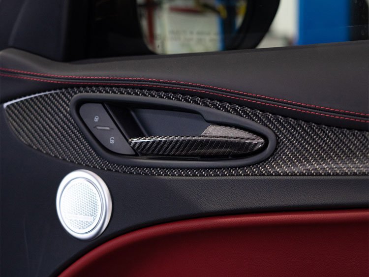Alfa Romeo Stelvio Interior Door Handle Trim Set - Carbon Fiber